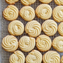 Cookies-Butter Cookies Per Kg Big TIN